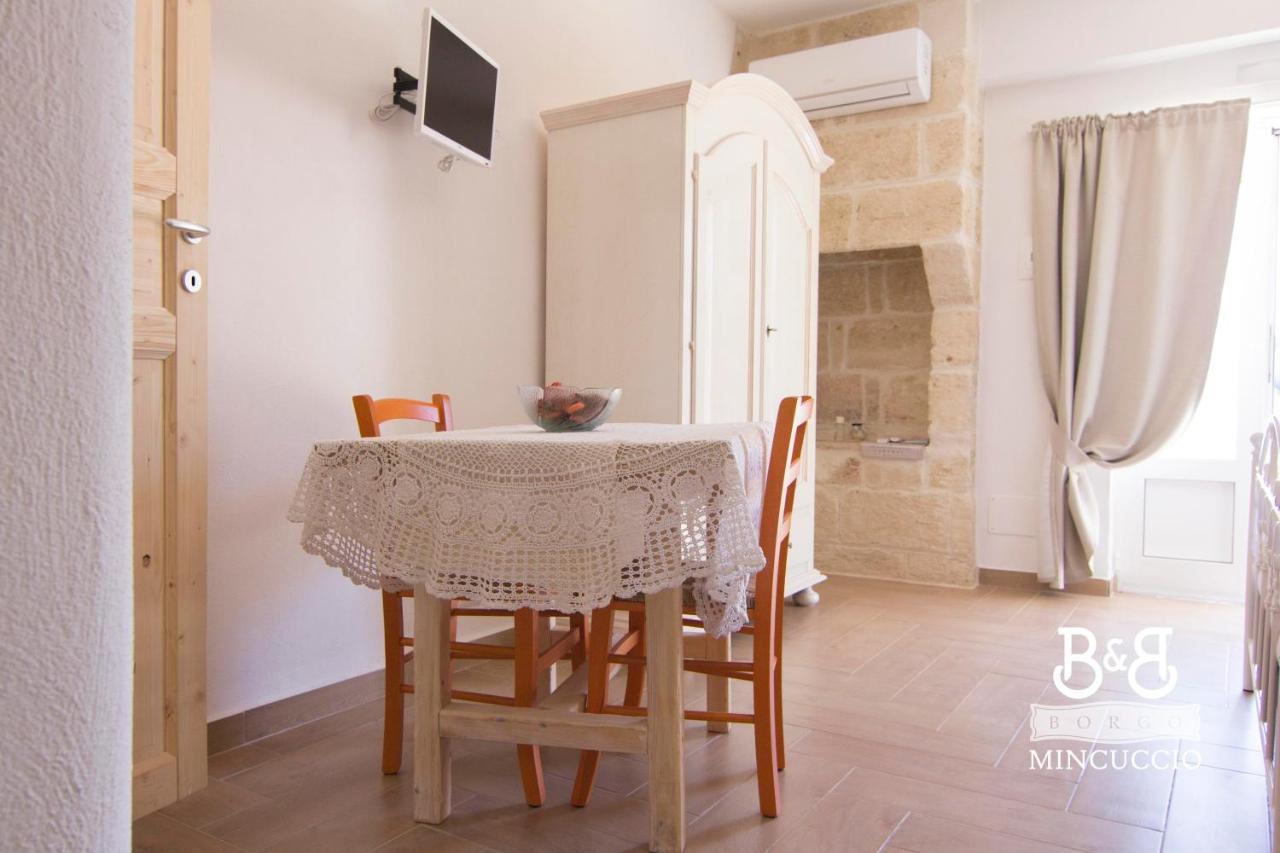 Borgo Mincuccio Bed and Breakfast Ostuni Esterno foto