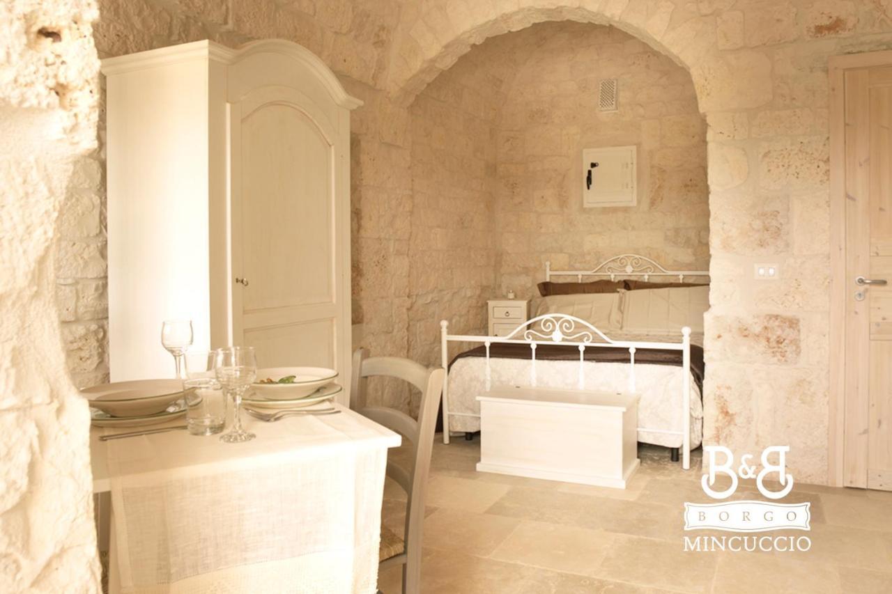 Borgo Mincuccio Bed and Breakfast Ostuni Esterno foto