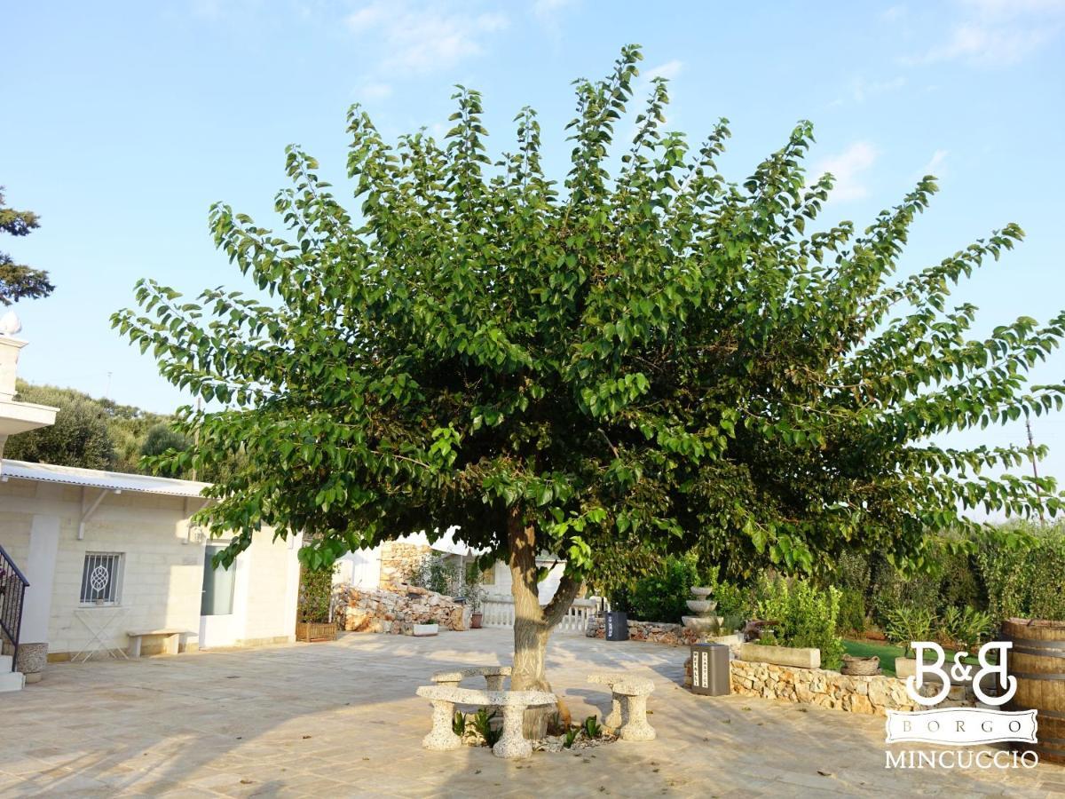 Borgo Mincuccio Bed and Breakfast Ostuni Esterno foto