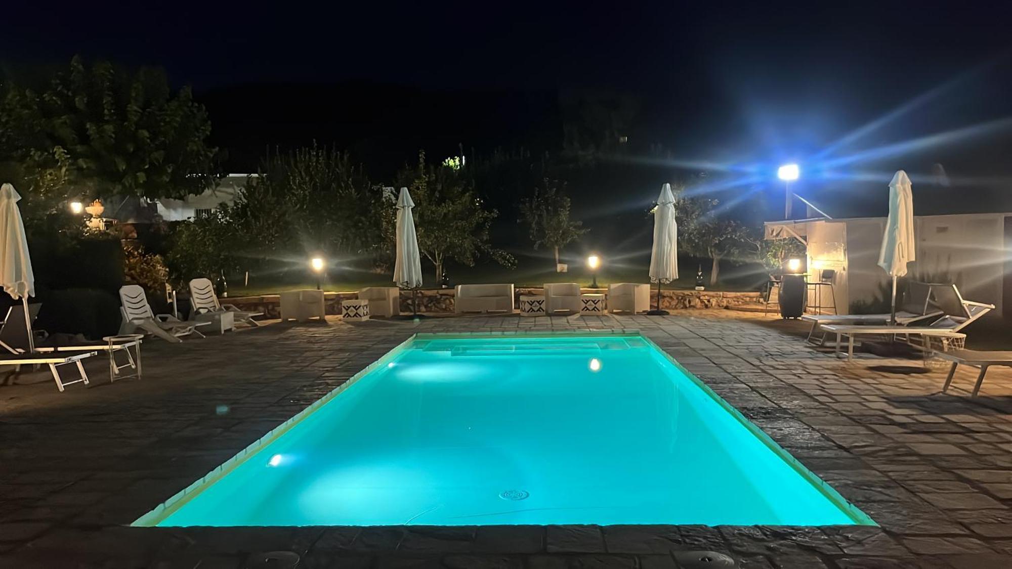 Borgo Mincuccio Bed and Breakfast Ostuni Esterno foto